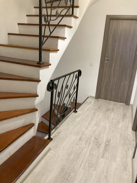 Ghencea, Dantelei, Casa P+2 etaje, 161mp, living +4 camere, proprietar